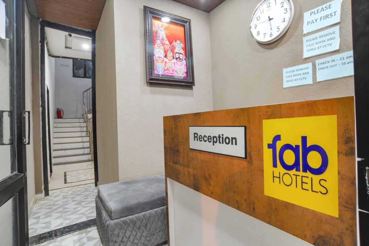 Fabhotel Dev'S Inn Индор Екстериор снимка