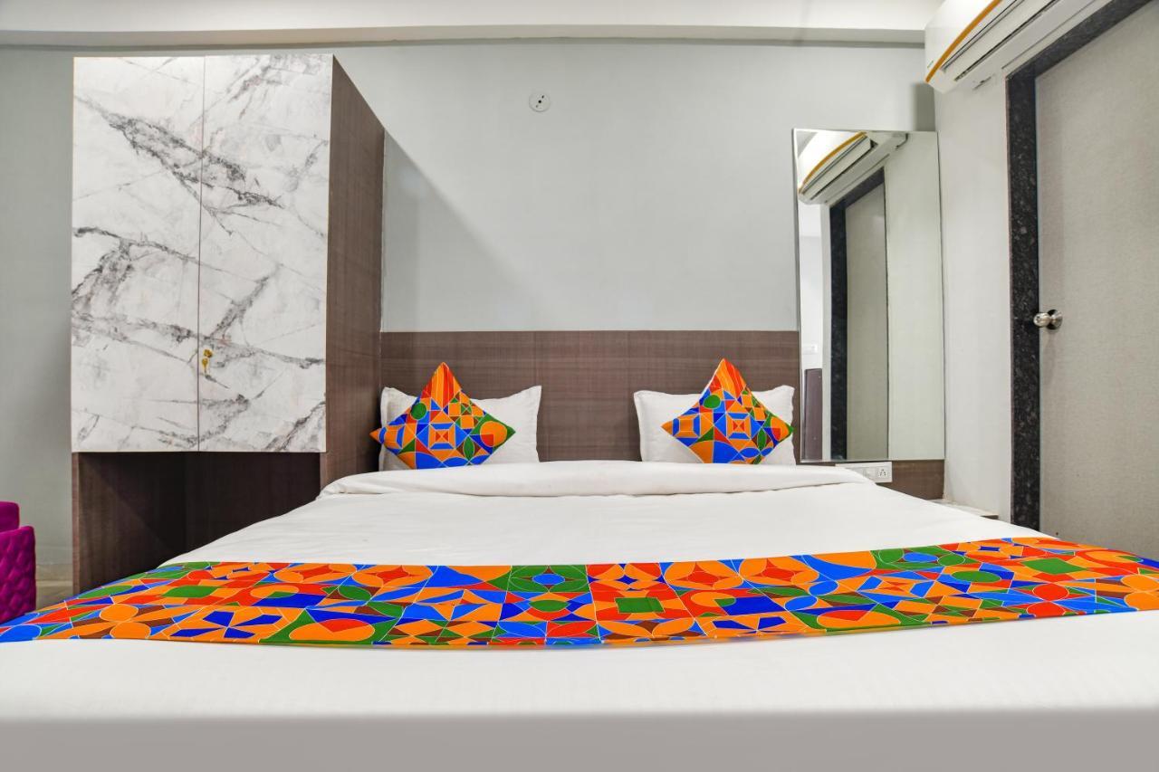 Fabhotel Dev'S Inn Индор Екстериор снимка